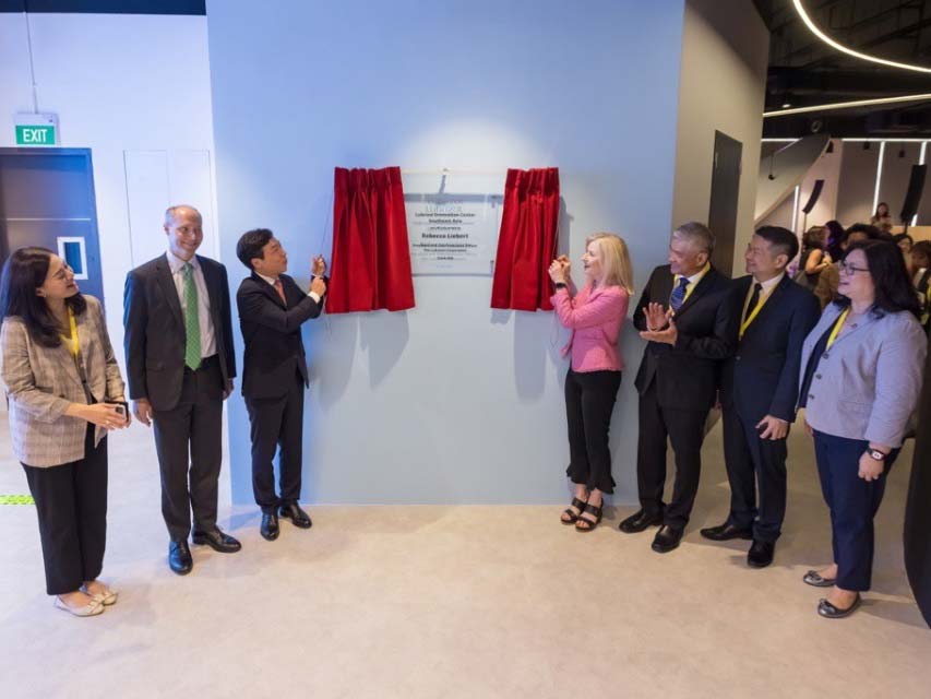 microsoft innovation center singapore